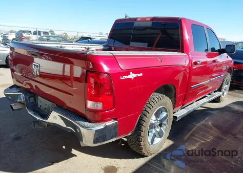 2015 Ram 1500 Lone Star z USA, uszkodzony, nr VIN 1C6RR6LT6FS530175